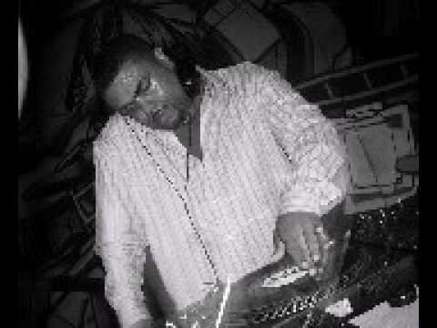 DJ Robert Armani @ cherry moon 2004