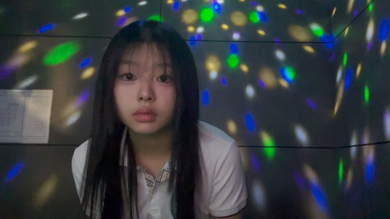 잔혹한 천사의 테제 유튜브 썸네일