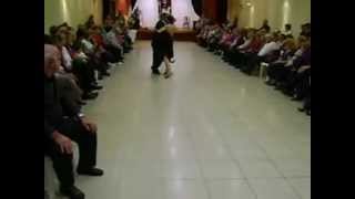 Fernanado Gordillo y Marcela Hourquebie .... MILONGA