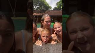 What color do you want to be? 🧜‍♀️  #sisters #pool #mermaids #playingmermaids #notenoughnelsons