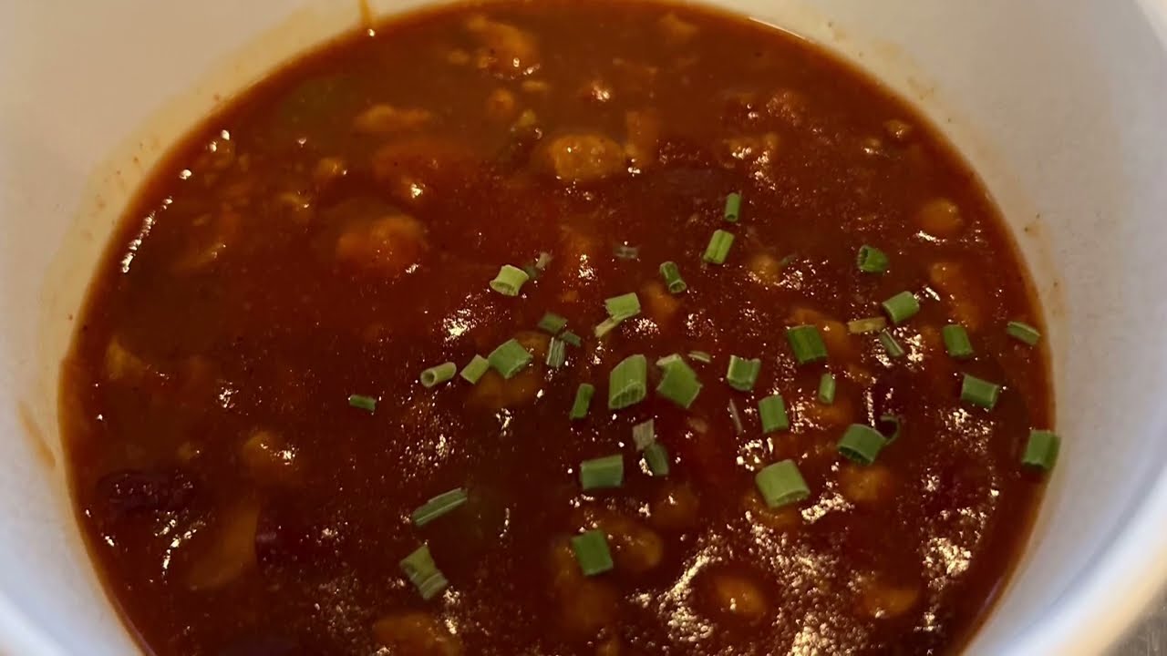 Air Canada Maple Leaf Lounge thumbnail