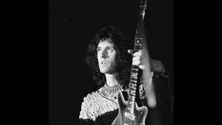 Queen - Long Away but it&#39;s just Brian May (Acoustic mix)