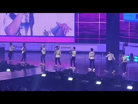 스트레이키즈(Stray Kids) | Time Out | 220918