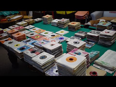 AMAZING FIND OF MINTY 1960's 45 RPM RECORDS • ROCK, SURF, DOO-WOP, etc.
