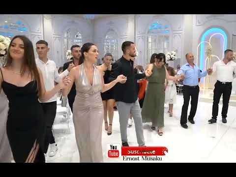 Kënga e Valit live në dasëm kërcen shoqëria Jurgen Kaçani-Ervis Rapaj-Erik Hajdini 🔥🔥🔥