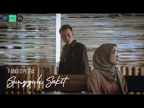 FANDI D'PETRA - SUNGGUH SAKIT || OFFICIAL VIDEO CLIP || SIDE ENT. || LAGU POP INDONESIA TERBARU 2022