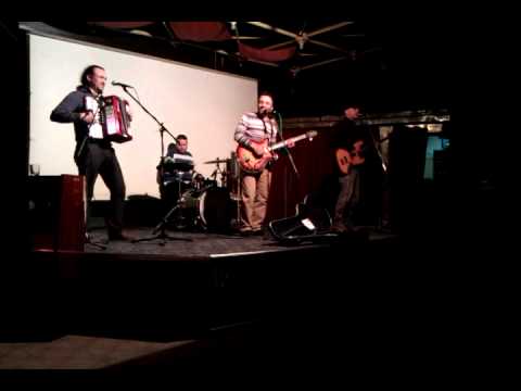 Django Ze/Джанго Зе - Ste otida na Kino/Ще отида на кино LIVE.3gp