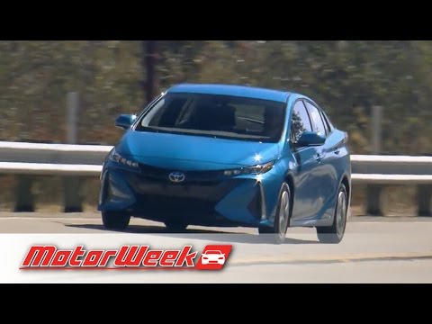 Road Test: 2017 Toyota Prius Prime - Enough to Keep Up?