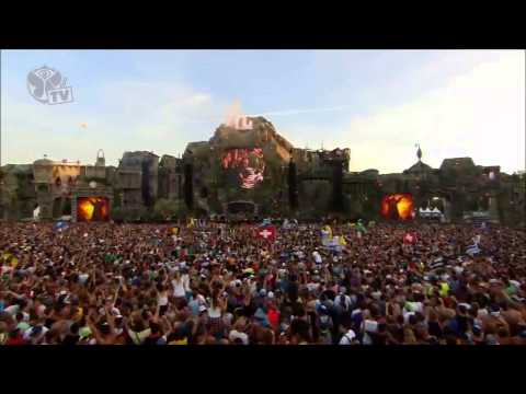 David Guetta ft Nicky Romero  Afrojack   Locked Out Of Heaven Bruno Mars @ Tomorrowland 2013
