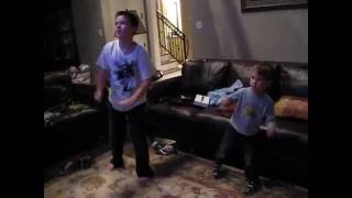 HA HA HA  FFFUUUNNNYYY Disco VS Cute and Funny