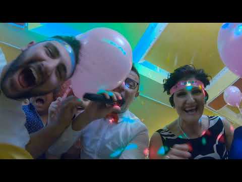 Animazione originale e divertente con gadget e palloncini per feste 18 anni - Francesco Barattucci