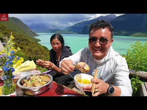 How Pretty Himalayan Women Cook? What She Cook for Me? Natural Food with Great View, This is Life