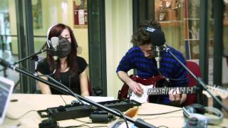 Delilah - Go (Fire Fly Cover) | Live-lounge on The Arcast