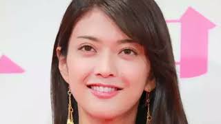 人気女優「ドライヤー爆発して」火傷で腕 が黒ずみ、痛々しい投稿に心配の声 本人 は「これどうしたらいい?」