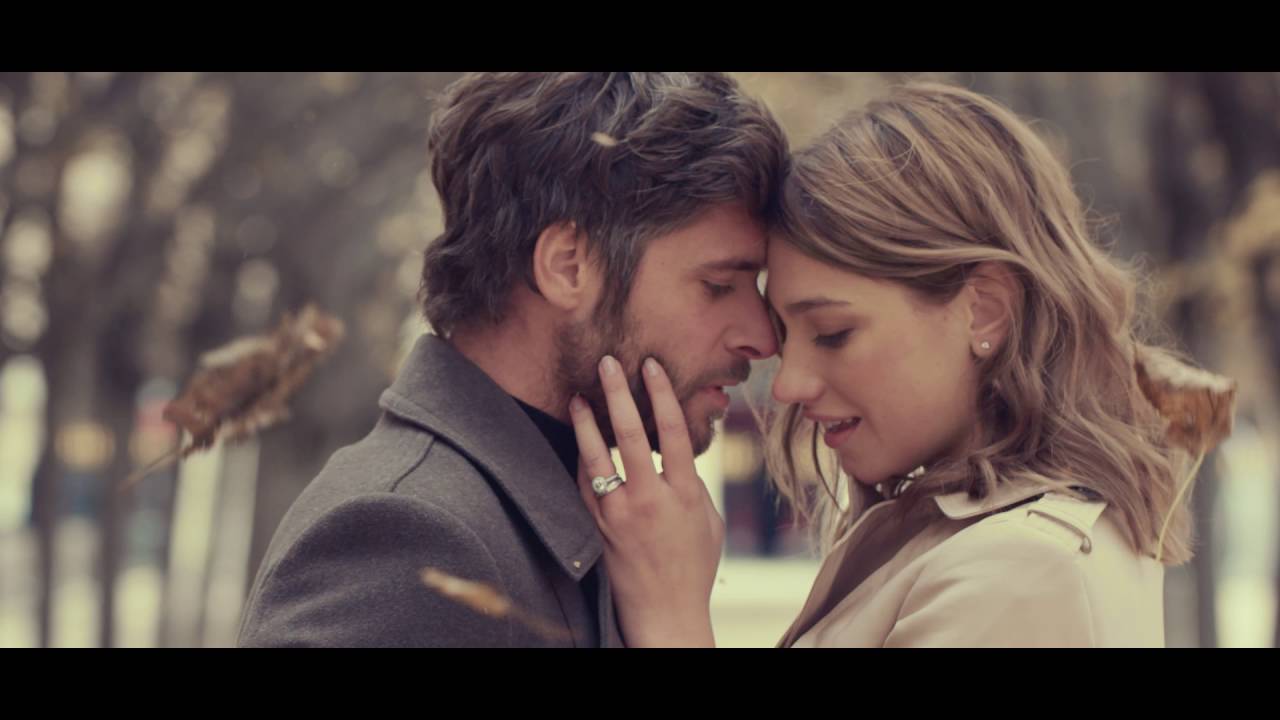 Love Kiss - Zeina Alliances