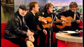 The Hollies   Busstop live 2010