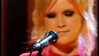 Dawn Kinnard and Ed Harcourt, Clear The Way