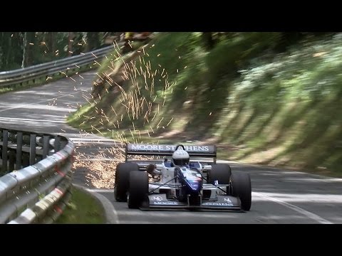 ALL FLATOUT! Crazy english guy Darren Warwick at his first start in St-Ursanne - Les Rangiers.