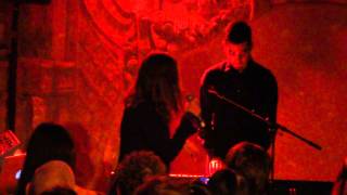 Dillon - Tip Tapping - Live @ Prinzenbar, Hamburg - 12/2011