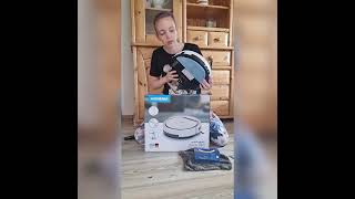 Ich stelle euch den Saug-& Wischroboter von @MEDION vor.