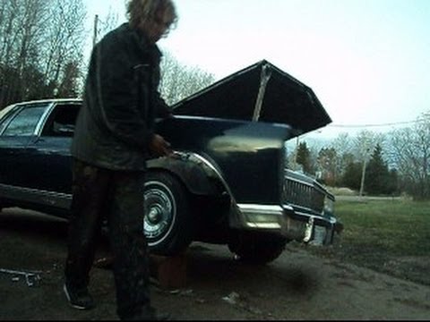 Front Fender Removal - Full-Size/Mid-Size Car - Oldsmobile * Buick * Pontiac * Chevrolet