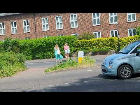 Exploring Parkside Walk [4K HDR] Summer walking explore in New Park Road at #england #uk #london