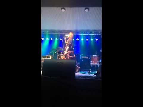Bleeding Out - Miriam Bryant