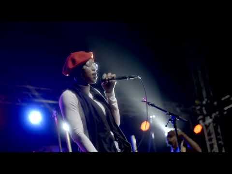Ami Yerewolo-Live Show Barada
