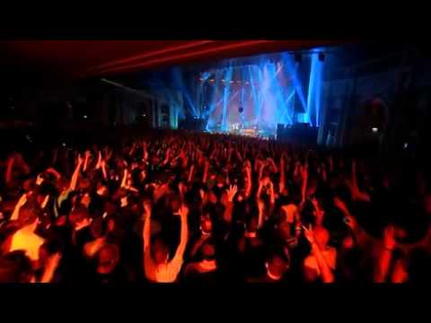 Faithless - God Is A DJ (Live) - Passing The Baton