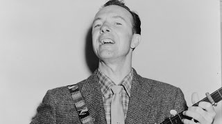 Pete Seeger, Folk Legend &amp; FBI Target: Declassified Docs Show Iconic Singer Was Spied on for Decades