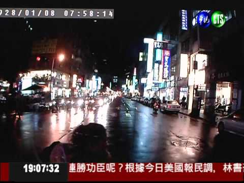 救護車急救人 醉婦衝出張臂擋車