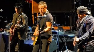 Bruce Springsteen - You Can Look (But You Better Not Touch) - Milwaukee, WI - March 3, 2016 LIVE