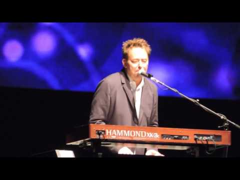 Chicago Forum Old Days, Does Anybody Really Know What Time It Is, Hard Habit To Break Live