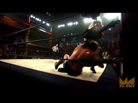 Lucha Underground 12/3/14: Mixed Tag Main Event - Sexy Star Stomps Out Chavo