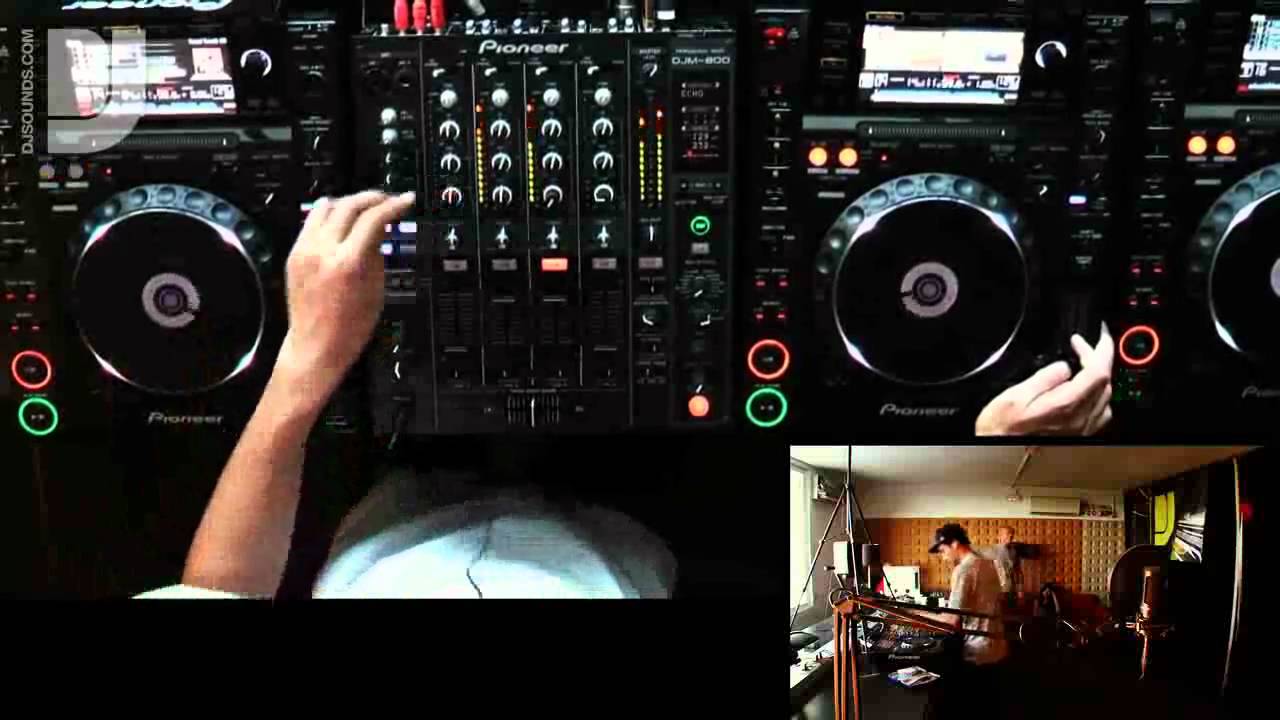 Laidback Luke - Live @ DJsounds Show 2010 (Part 3)