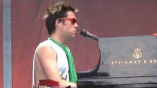 Rufus Wainwright - Nobody´s Off The Hook, Lund Sweden May 2010