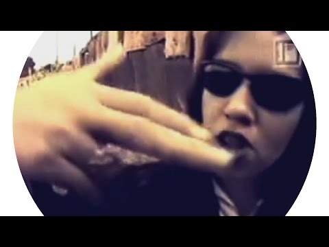 Dina di -irmã de cela