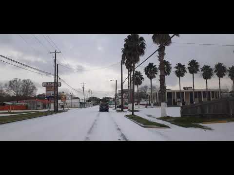 Icy Roads in Alvin, Tx 02/15/2021