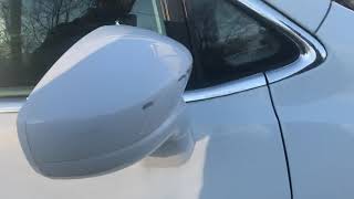 Chrysler Pacifica “locked” door opens  and triggers alarm.