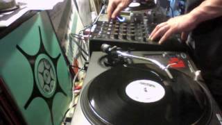 DJ TONES Techno-Electro-House / Tech House Summer Old-School Mix with Vinyls :)