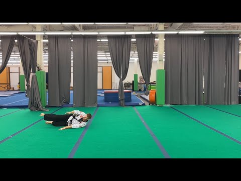 How To Circle Roll/Flip With Slap | Hapkido