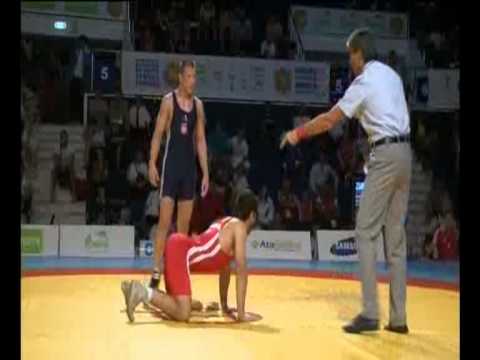 Bucarest 2011 Greco-Roman MANUKYAN Rafik (ARM) - ULYNYCZ Marcin (POL) at 74 kg 1-2 Finale.wmv