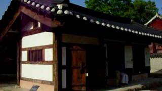 preview picture of video 'Jeonju  Hanok   Village  (Jeonju Gyeong-Gi-Jeon )'