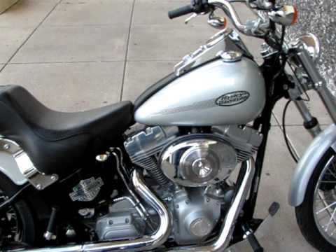 Harley softail Vance & Hines Longshots no baffles