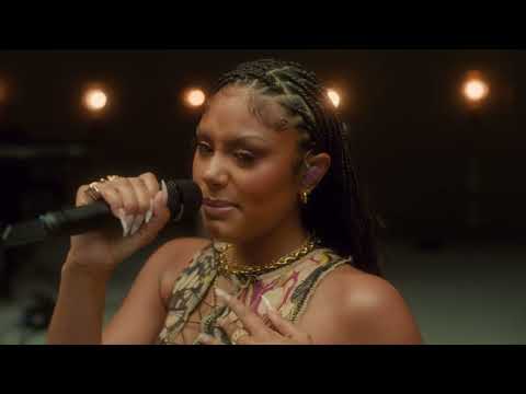 FLO performance "Fly Girl" | MTV Push