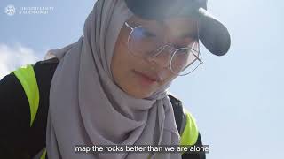 Download the video "Earth sciences - geological formations on the shores of Loch Assynt"