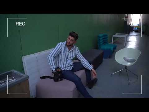 Arnoldi gjuan me shkelma, del i nervozuar nga studio pas pezullimit - Për'puthen Prapaskena