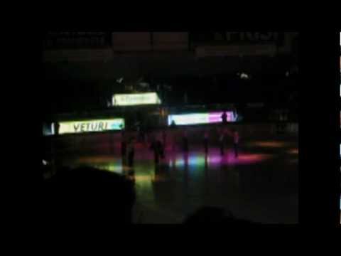 JYPin sisääntulo ottelussa JYP-Tappara 20.9.2004