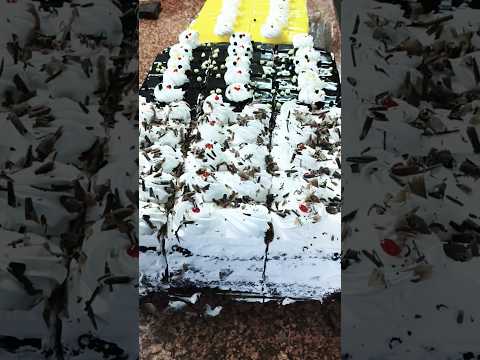 All flowers cake design 👍 and pastry #cake #howtomakecakecreamathome #lifeisbutadream #cakedesign