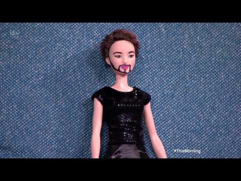 Rylan Does the Showbiz News from the Back of a Taxi | This Morning